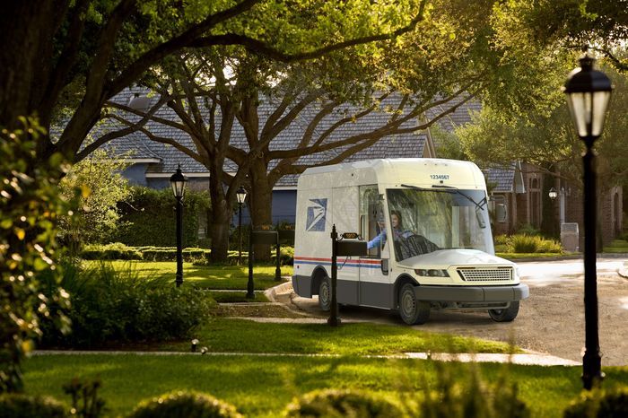 Climate Cult Is Rather Upset That New USPS Trucks Will Be Fossil Fueled