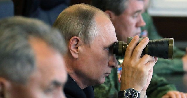 Ukraine’s Leader Asks for Evidence on New Invasion Warnings
