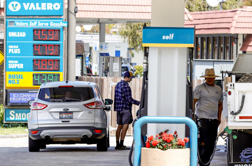 Gasoline Prices Rise Across US Again, Experts Warn More Pain at Pump Coming