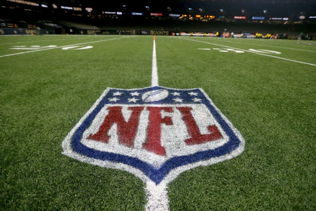 NFL Tells Teams to Hire Minority or Female Offensive Assistant Coaches for 2022 Season