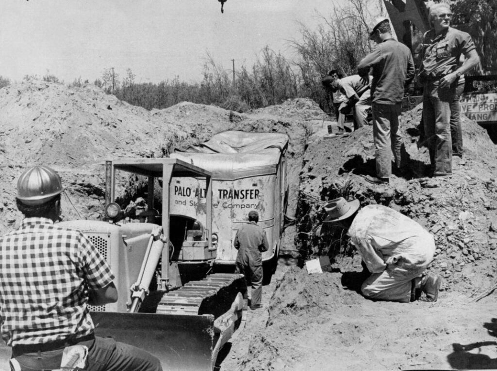 Kidnapper Who Abducted Bus Full Of Children, Buried Them Underground In 1976 Approved For Parole