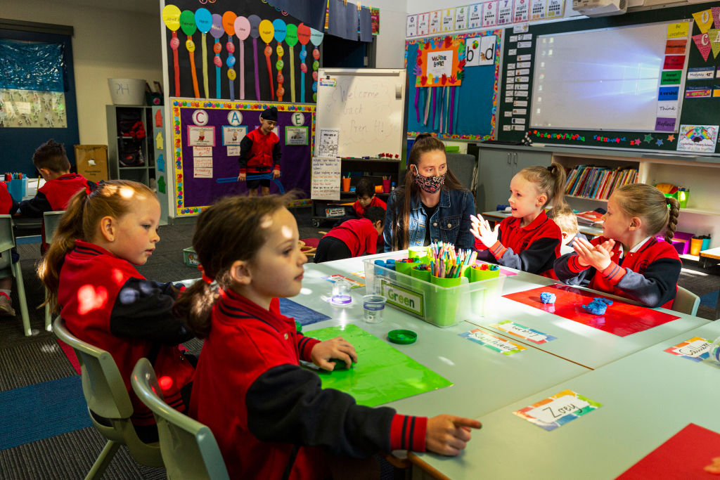Australia’s NT Government Reverses Non-Gendered Language Guidelines for Schools Following Backlash