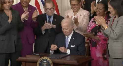 Biden Passes an Anti-Policing Law with an Executive Order