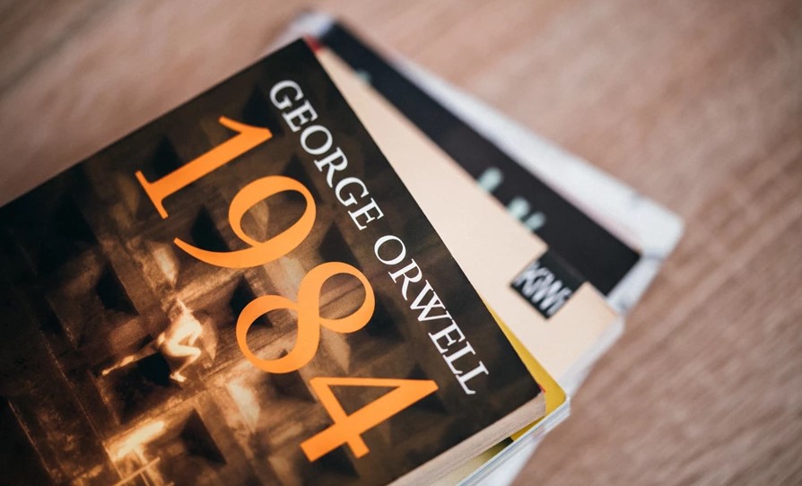 3 Real-Life Inspirations for George Orwell’s 1984
