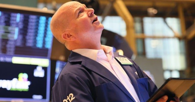 Dow Plunges 1,063 Points in Widespread Sell-Off Led by Tech Stocks