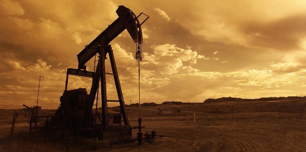 How Biden's oil-leasing agenda falls short