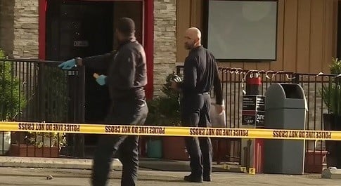 Open-carrying shopper robbed of rifle, returns with backup gun and shootout ensues