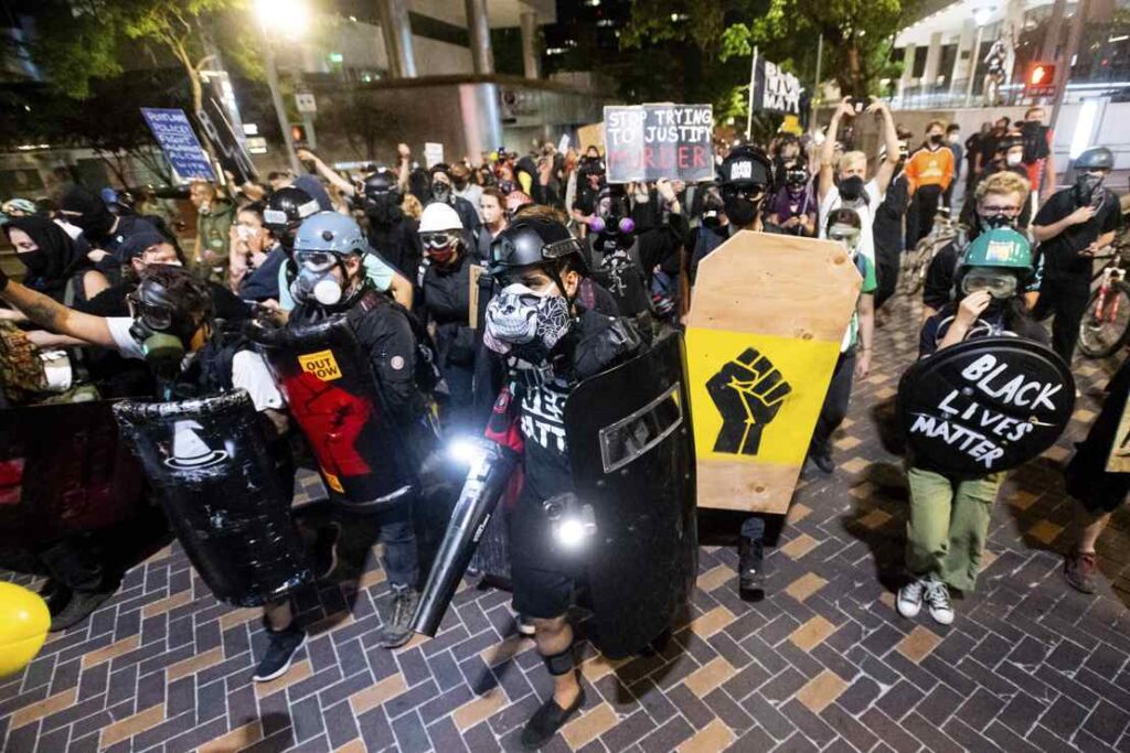 West Coast, Messed Coast™ Report: Cop-Hating Portland Is a Murder Capital, So Naturally Mayor Declares War on... Guns