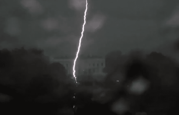 Lightning STRIKES Near White House Hospitalizing Four People