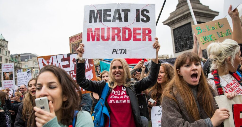 Savage Restaurant Owner Completely Fed Up with 'Holier-than-thou' Vegans, Will Now Make Them Go Hungry