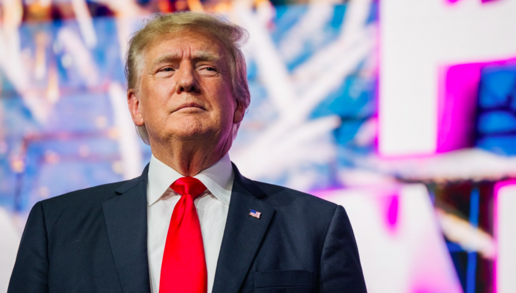 TRUMP THREATENS Fox News With Lawsuit Over Allowing ‘Lincoln Project’ To Run FALSE Ads [VIDEO]