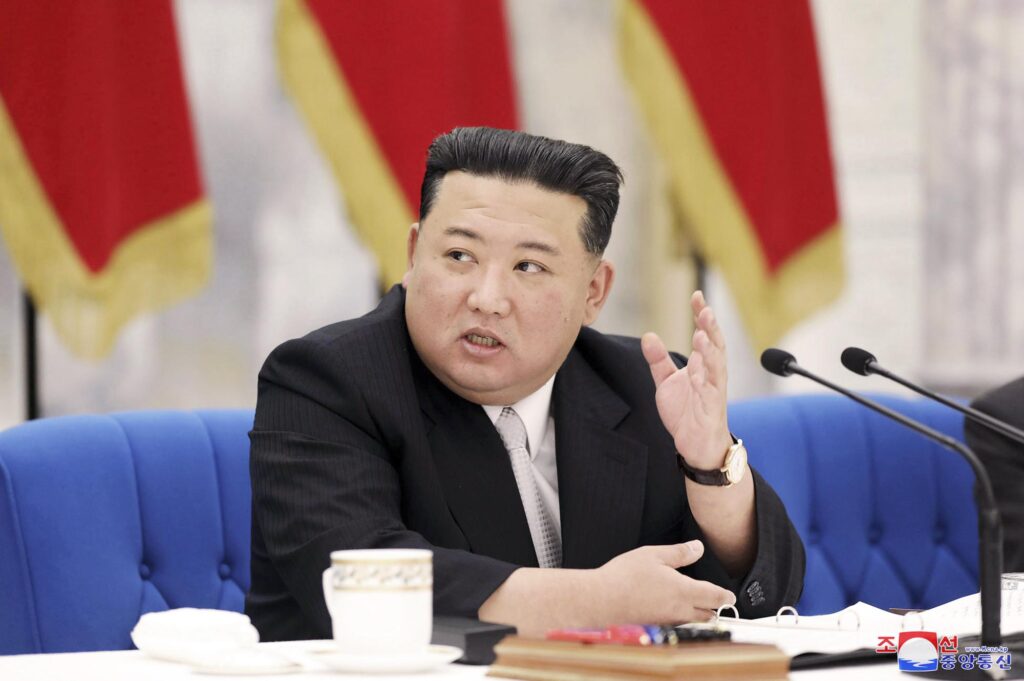US: Russia to buy rockets, artillery shells from North Korea
