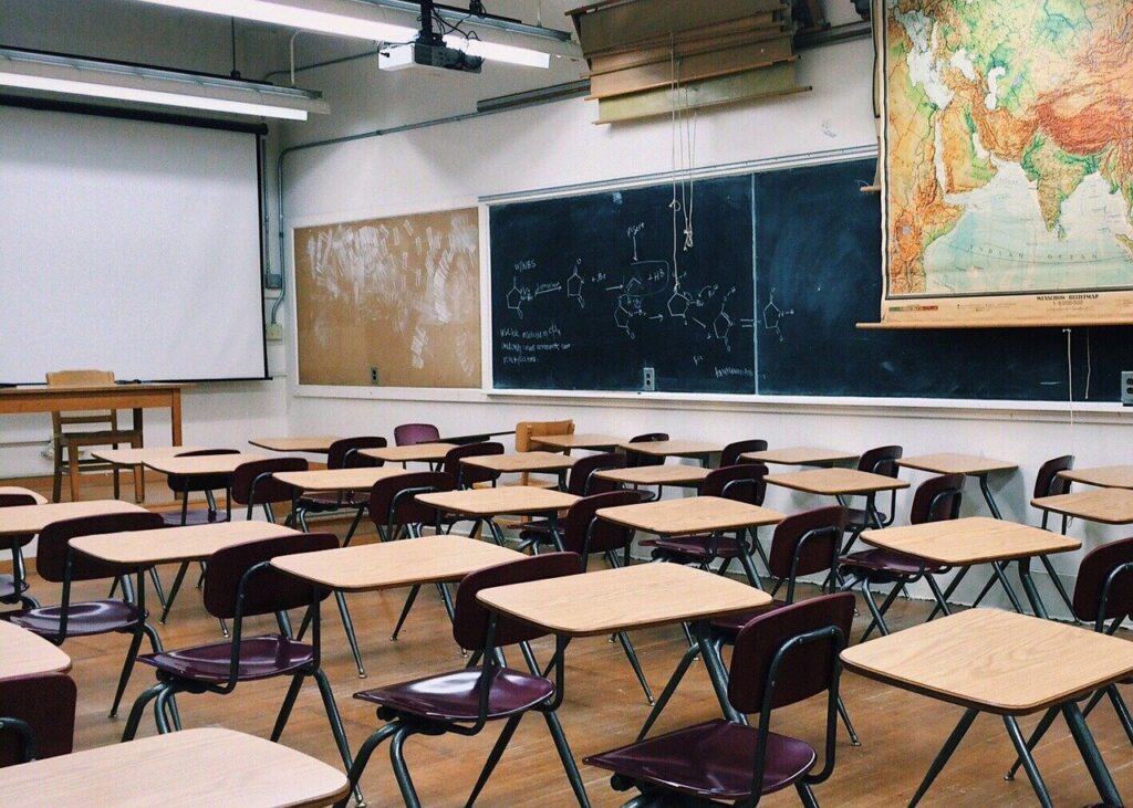 1,000+ Students Out Sick at Virginia High School