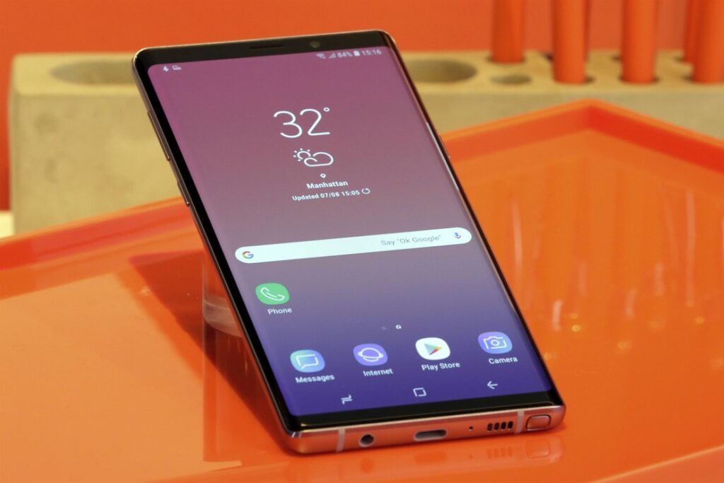 Are We Ready for the 'MuskPhone?' Elon Teases Making His Own Smart Device