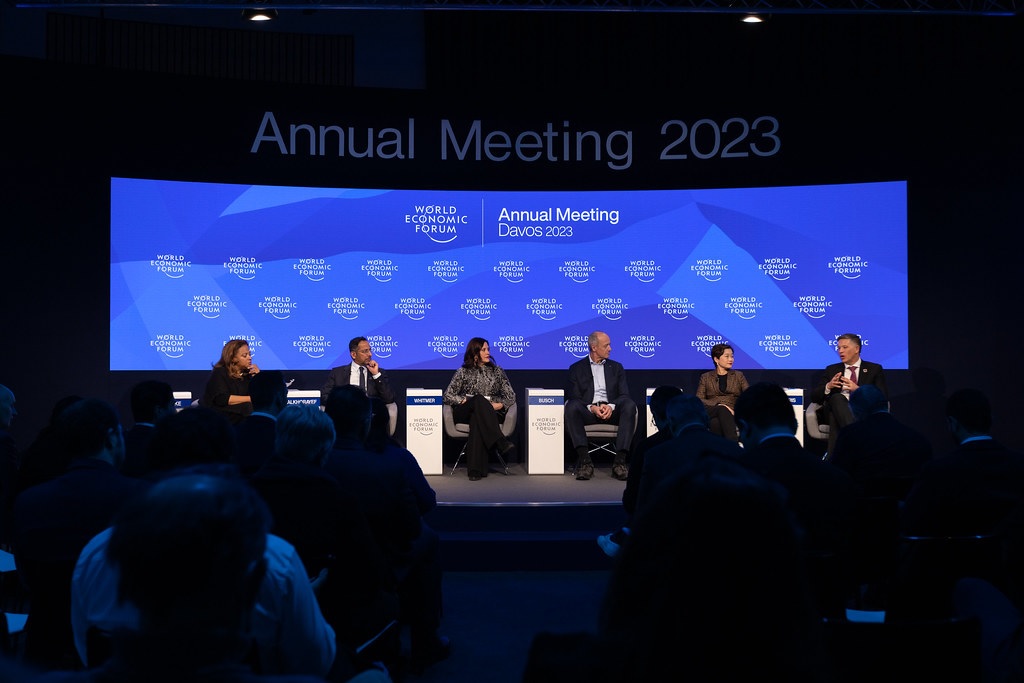 At Davos, the Rev. John Kerry Signals His Place Among the Elect