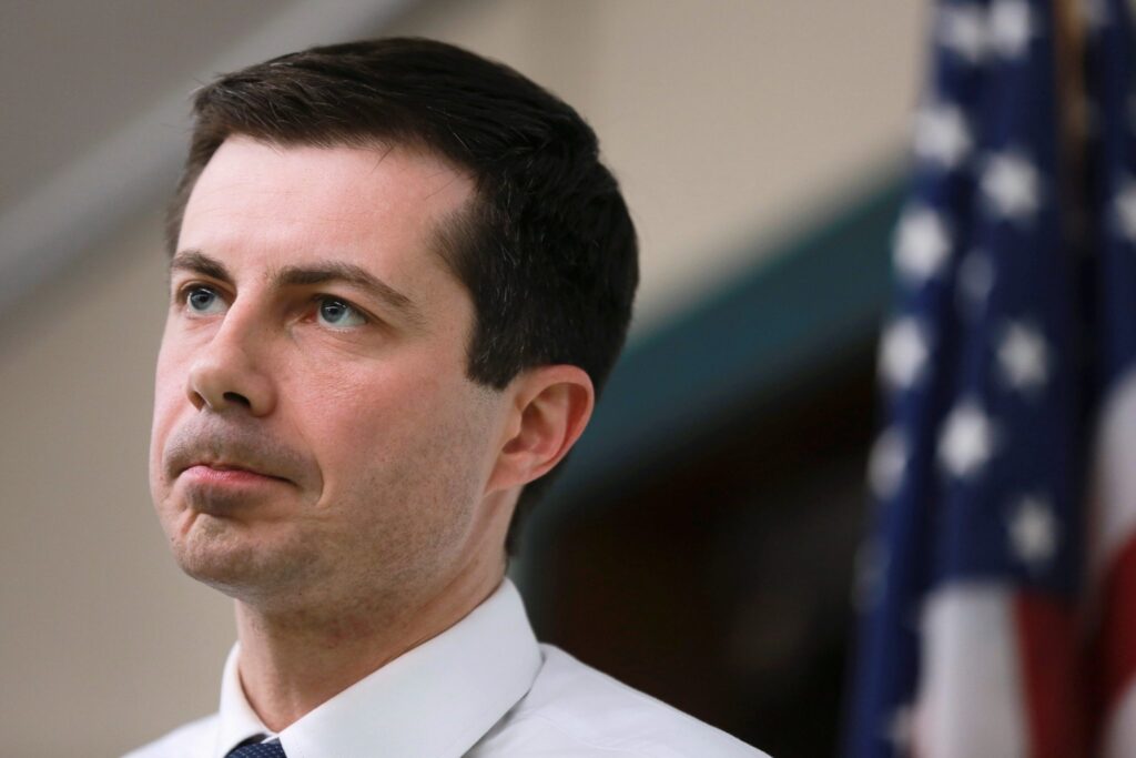 Is The Unqualified “Pee Wee Pete” Responsible For The Grounding Of Flights For Over Two Hours or Was There a CYBER ATTACK...Here’s What We Know