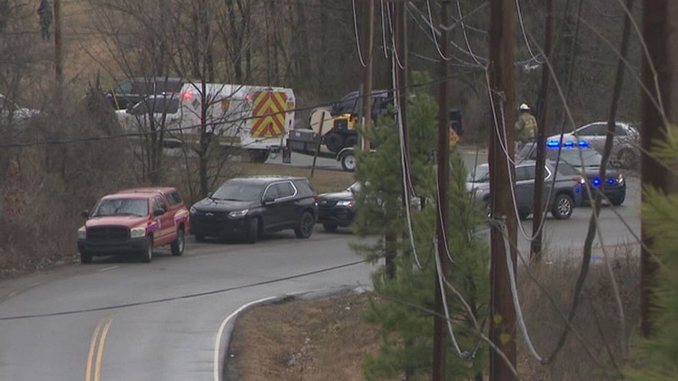 No survivors after plane heading to Ohio for plant fire crashes in Arkansas