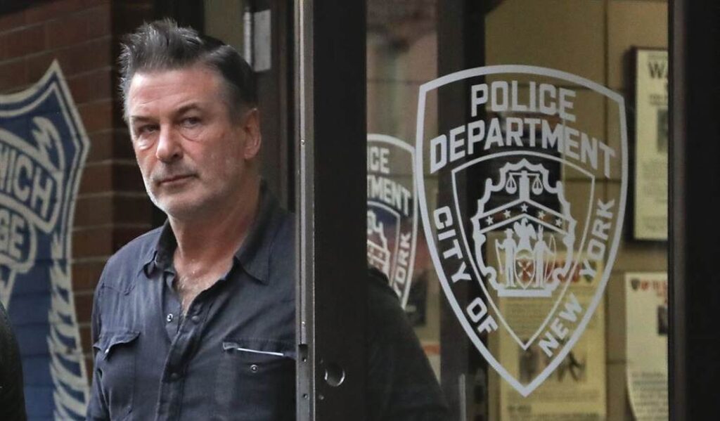 Baldwin no longer facing 5-year firearm enhancement