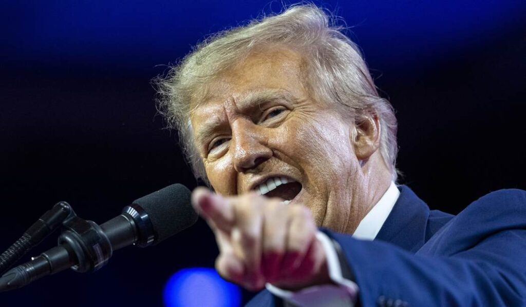 Trump Pledge to 'Obliterate' the 'Deep State': 'I Am Your Retribution'