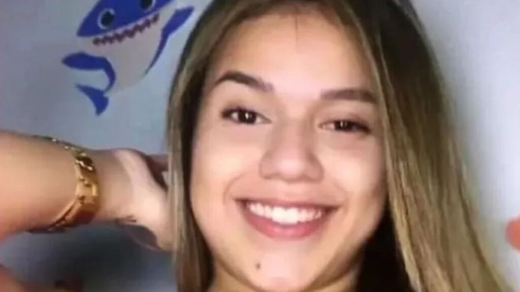 Woman, 19, could be executed by firing squad after being caught with cocaine in bag