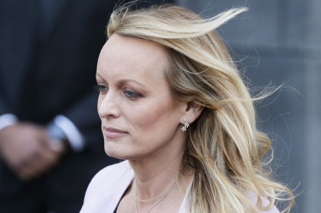 Stormy Daniels says she would 'absolutely' testify in Trump hush money case