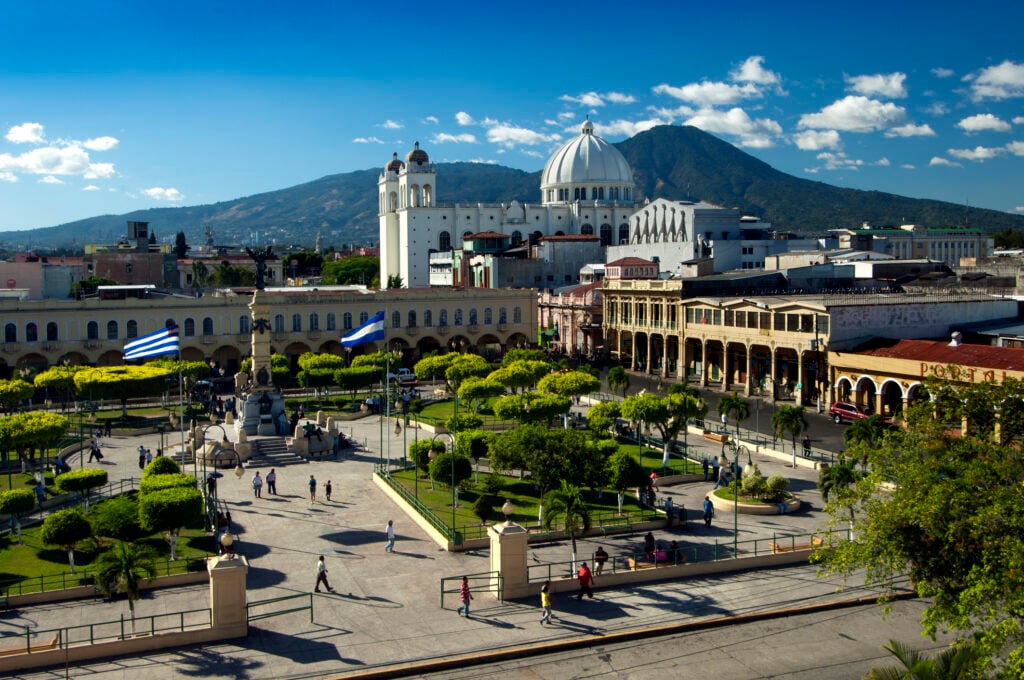 OPINION: The recipe for making El Salvador great again