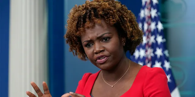 Chaos Erupts In WH Briefing Room – Major Conservative Outlet Booted