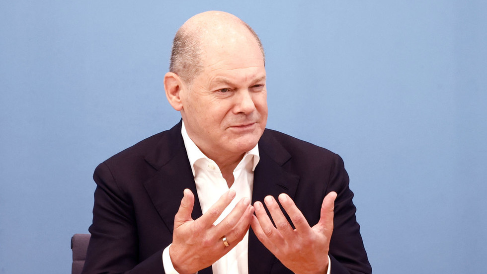 Berlin calls for more diplomatic efforts to end Ukraine conflict