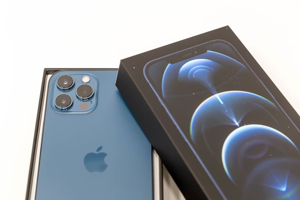 Excessive Radiation Halts iPhone 12 Sales
