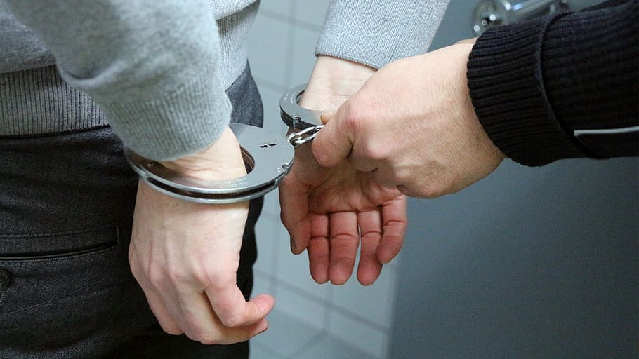 Writer Receives Jail Sentence For Calling Journalist ‘Fat Lesbian’