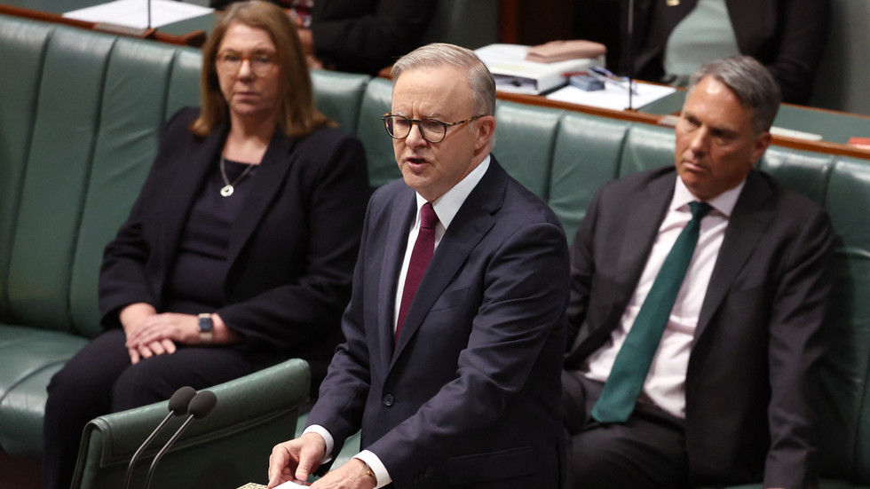 A new law is about to kill free speech and democracy in Australia