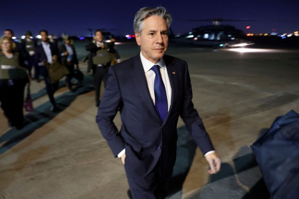US Secretary of State Makes Surprise Visit to Iraq