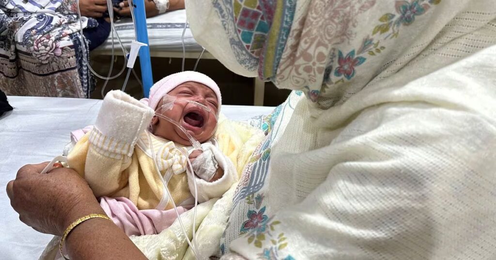 Soaring pollution in Pakistan's Lahore fills wards with sick children
