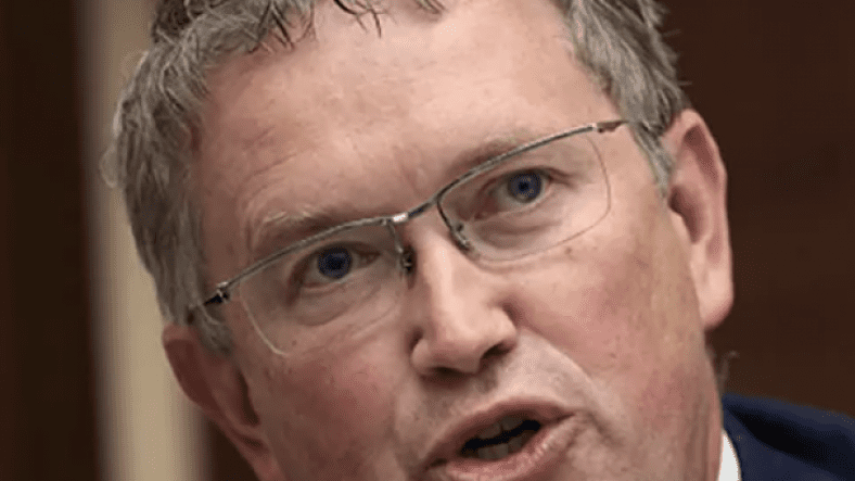 Thomas Massie Demands that Congress Read the Bills