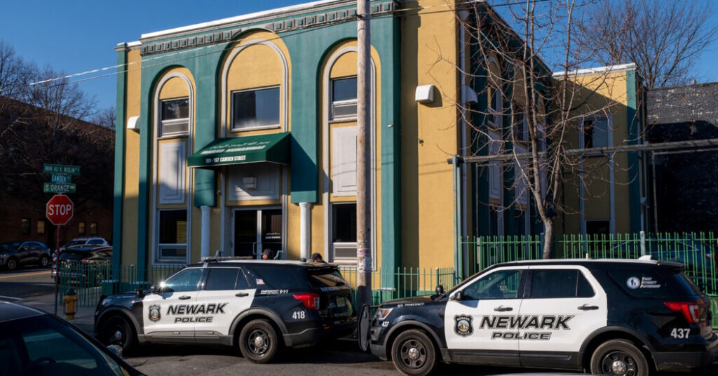Imam Is Fatally Shot Outside New Jersey Mosque