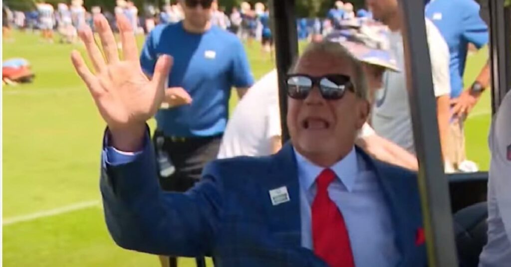 NFL owner found unresponsive, turning blue – cops suspect overdose