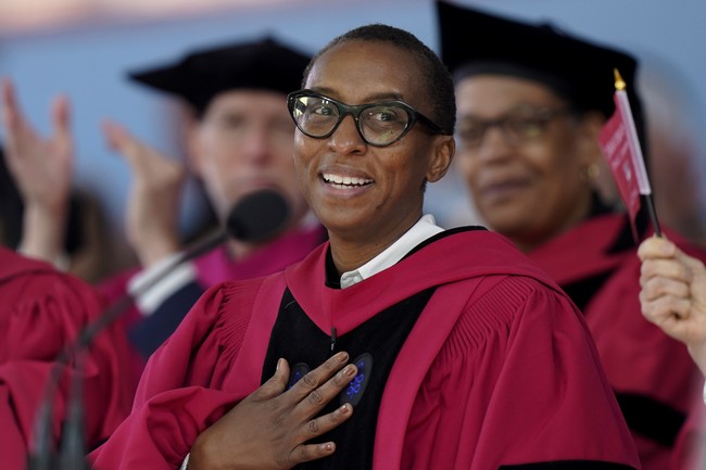 Here's Why the Harvard President's Resignation Letter Set Off the Plagiarism Klaxons Again