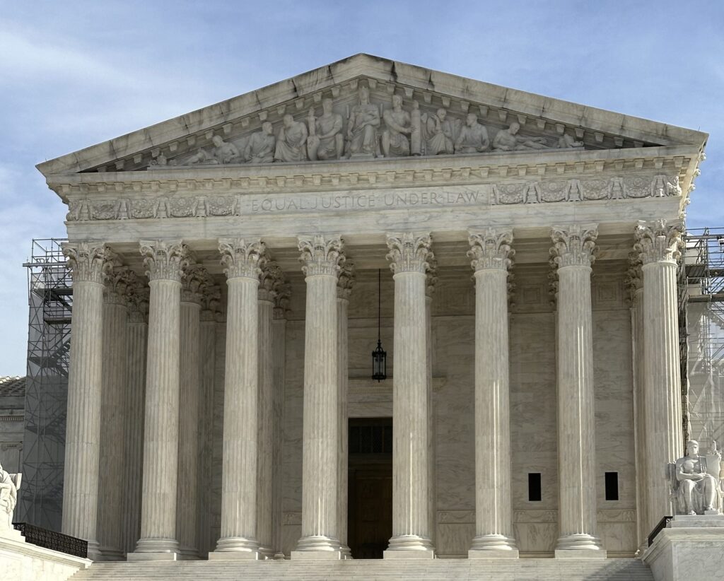 Homeowners argue for interest on escrow accounts held by national banks