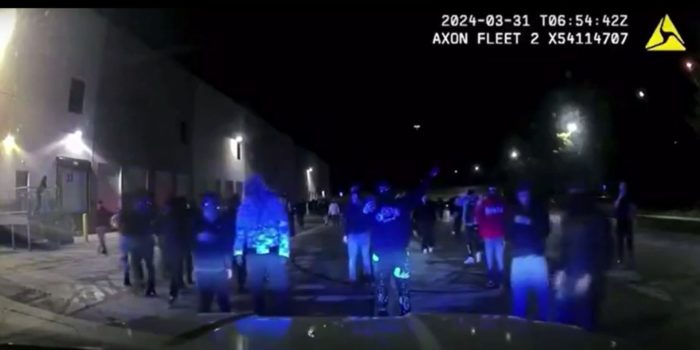Disturbing Footage Shows ‘Wannabe Thugs’ Ambushing Distressed Cop’s Car