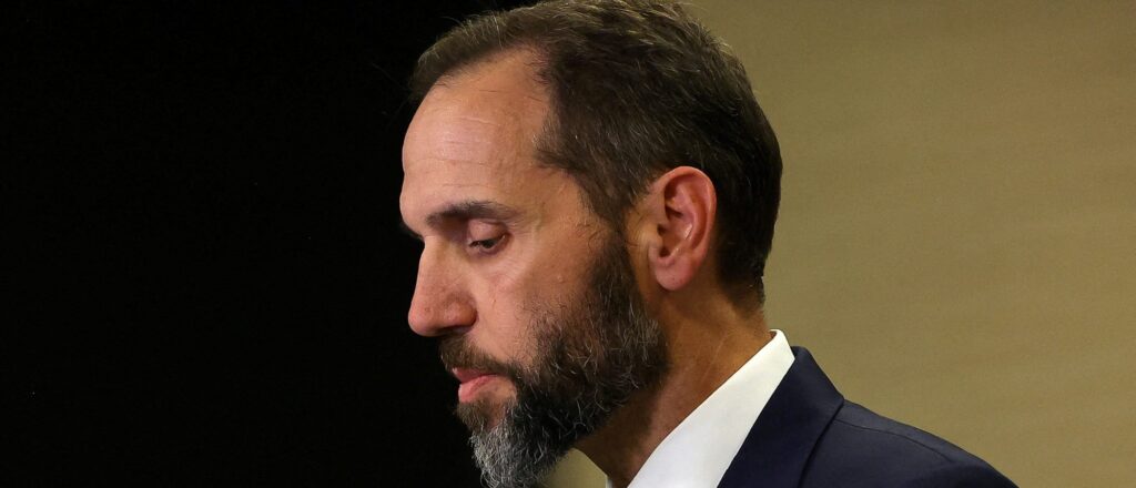 ‘Against The Law’: Jack Smith’s Staged Docs Photo Could Throw Major Wrench In Case Against Trump, Lawyers Say