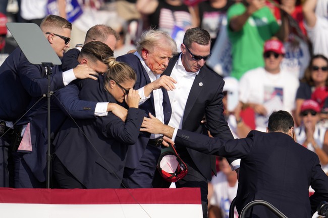 The Elephant in the Room: Female Secret Service Agents