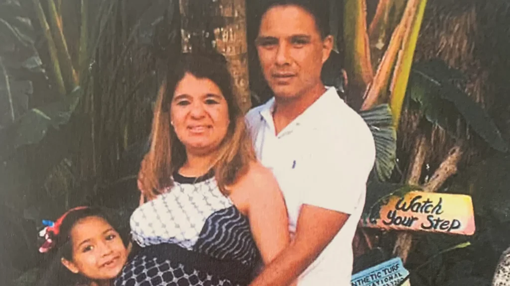 Mother bleeds to death after childbirth; Palm Beach County OB-GYN loses his license