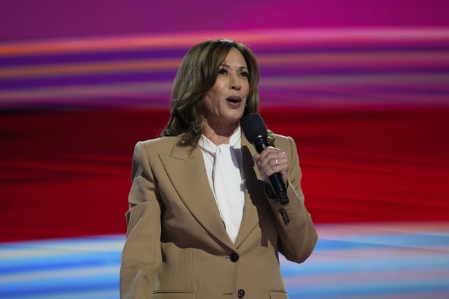 The Kamala Harris Campaign Is Collapsing