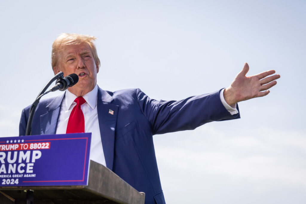 Trump ‘Safe’ Following Gunshots in His Vicinity, Campaign Says