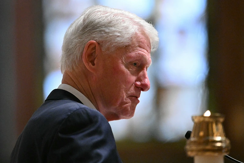 Bill Clinton Recites Bizarre Eulogy At Ethel Kennedy Funeral: ‘Your Mother Was The Cat’s Meow’