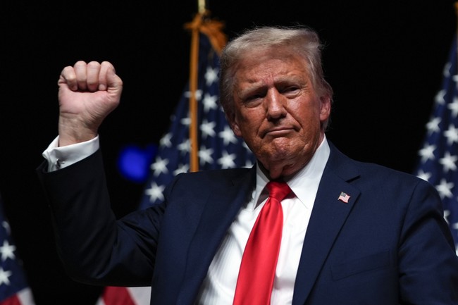 Donald Trump Is About to Go Nuclear on the FBI