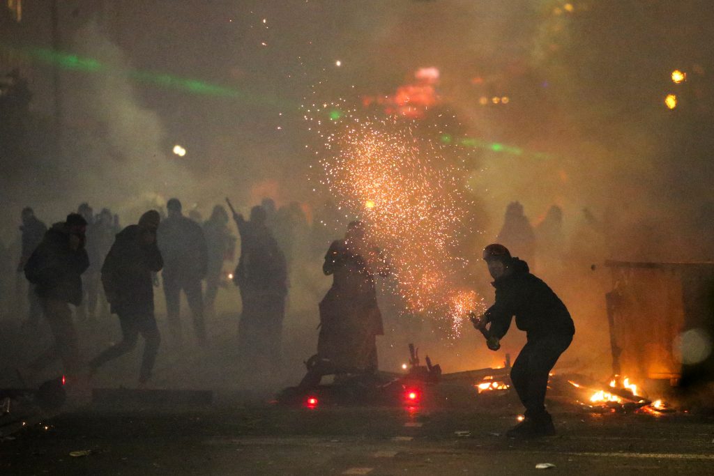 US Backs Protesters in Georgia, Slams Government for Postponing EU Talks