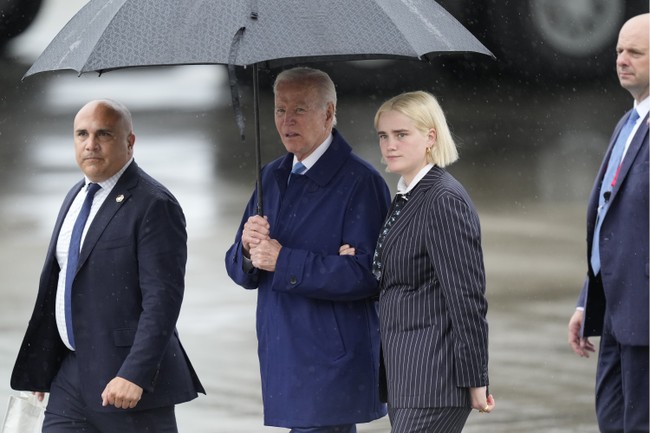 Lawsuit: Secret Service Agent Faced Retaliation for Refusing to Play Taxi Driver for Biden Granddaughter