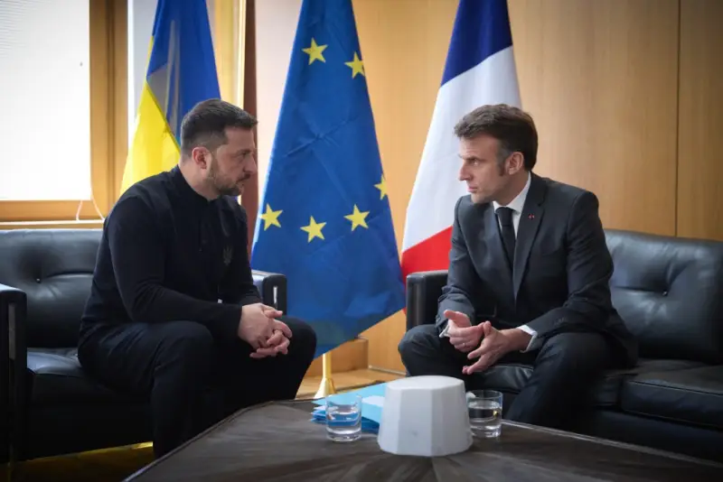 "It's not up to Russia to decide": Macron has no intention of asking Moscow's permission to send French troops to Ukraine