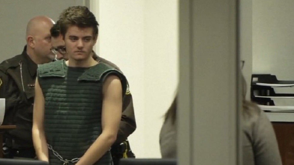 US teen plotted to kill Trump and flee to Ukraine – FBI